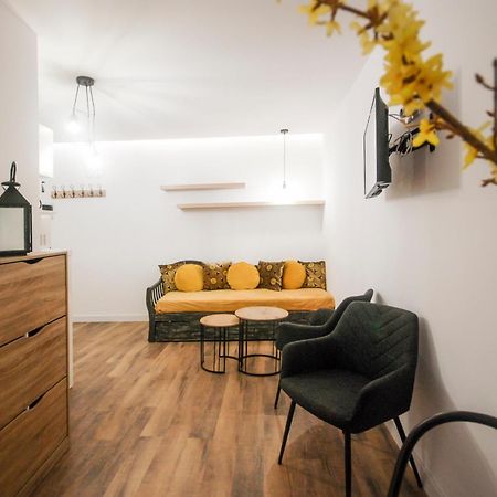 Conil Apartamentos La Dama Y El Vagabundo Conil De La Frontera Luaran gambar