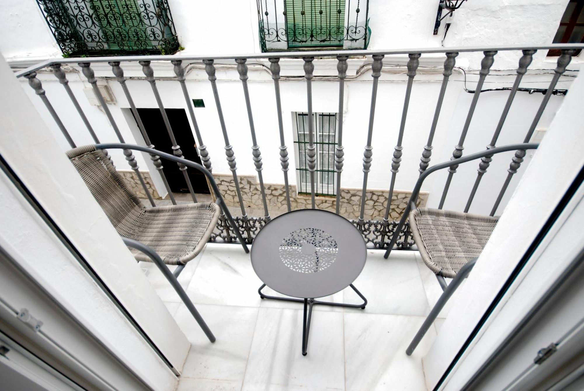 Conil Apartamentos La Dama Y El Vagabundo Conil De La Frontera Luaran gambar